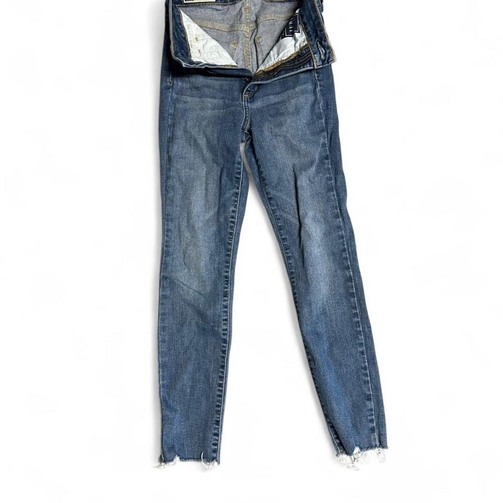 00 Gap blue high-waisted sky high jegging high waisted skinny jeans. 24” waist